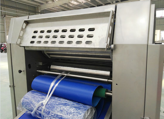 kupować Bezpieczeństwo gwarantowane Maszyna do laminowania ciasta Siemens Servo Motor do produkcji rogalika produkcja online