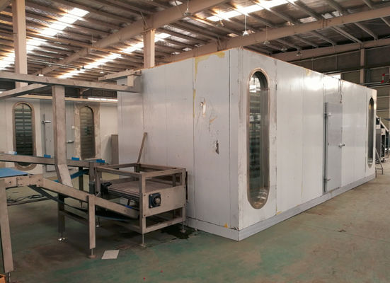 kupować 1200 kg / h-1500 kg / h Automatyczna maszyna do laminowania ciasta, maszyna do produkcji ciasta francuskiego z temp. produkcja online