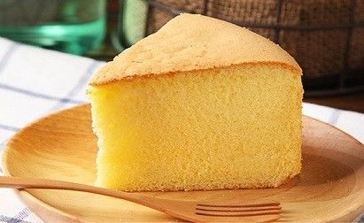 kupować Linia do produkcji ciastek szyfonowych Autonatyczna nadziewka do ciast z głowicą napowietrzającą o dużej prędkości produkcja online