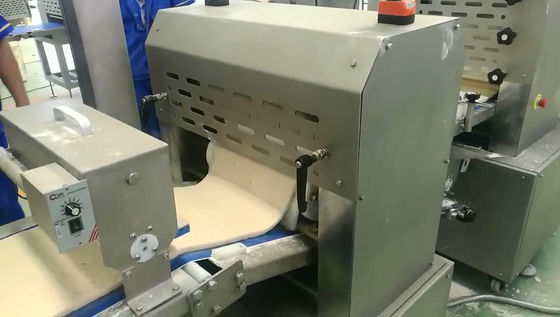 kupować Pełna automatyczna linia do produkcji mrożonej pizzy o średnicy 100 - 270 mm do pizzy w kształcie kwadratu produkcja online